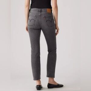 Levi’s wedgie straight jeans